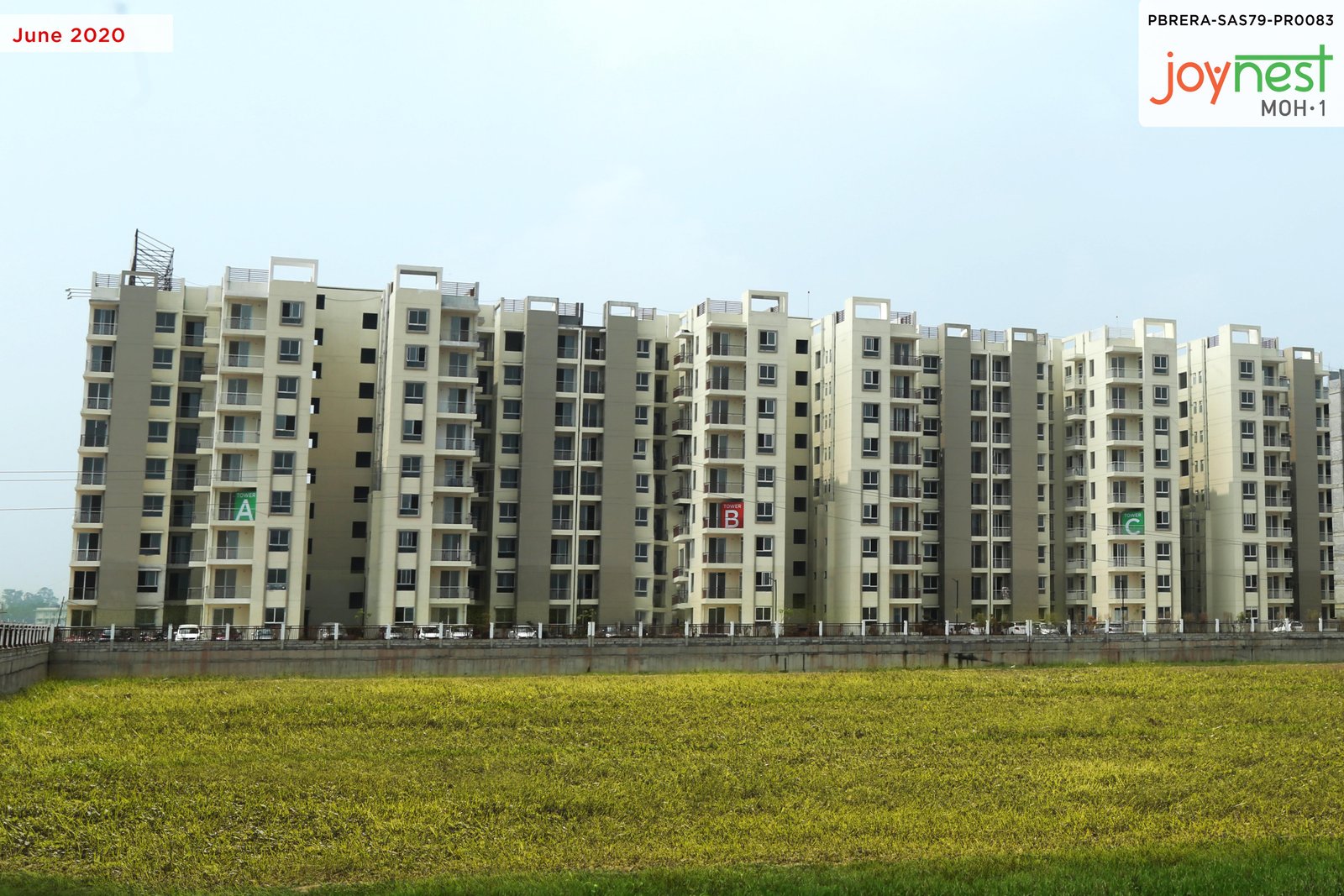 2 BHK Semi Furnished Flat for Rent in Sushma Joynest (MOH) in Zirakpur near Chandigarh