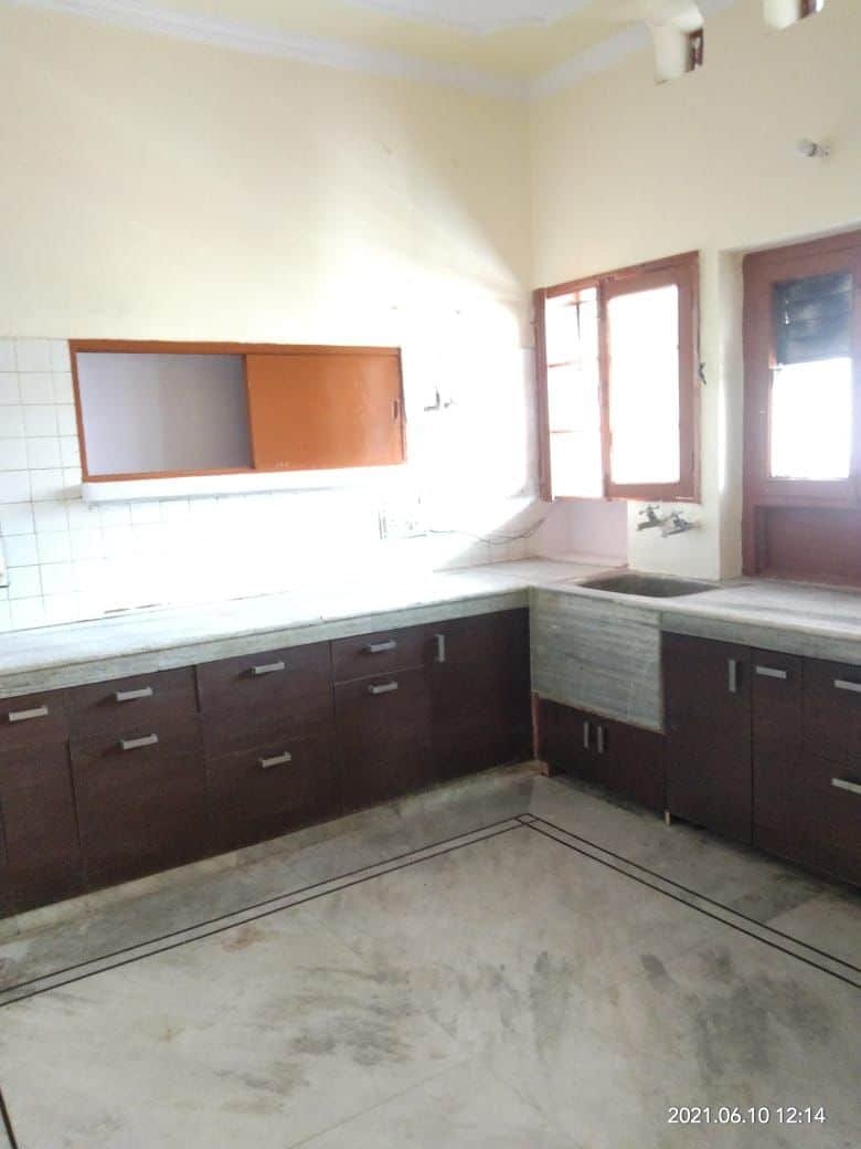 Co-living Bed for Rent in Airport Road Zirakpur Co-living, Zirakpur