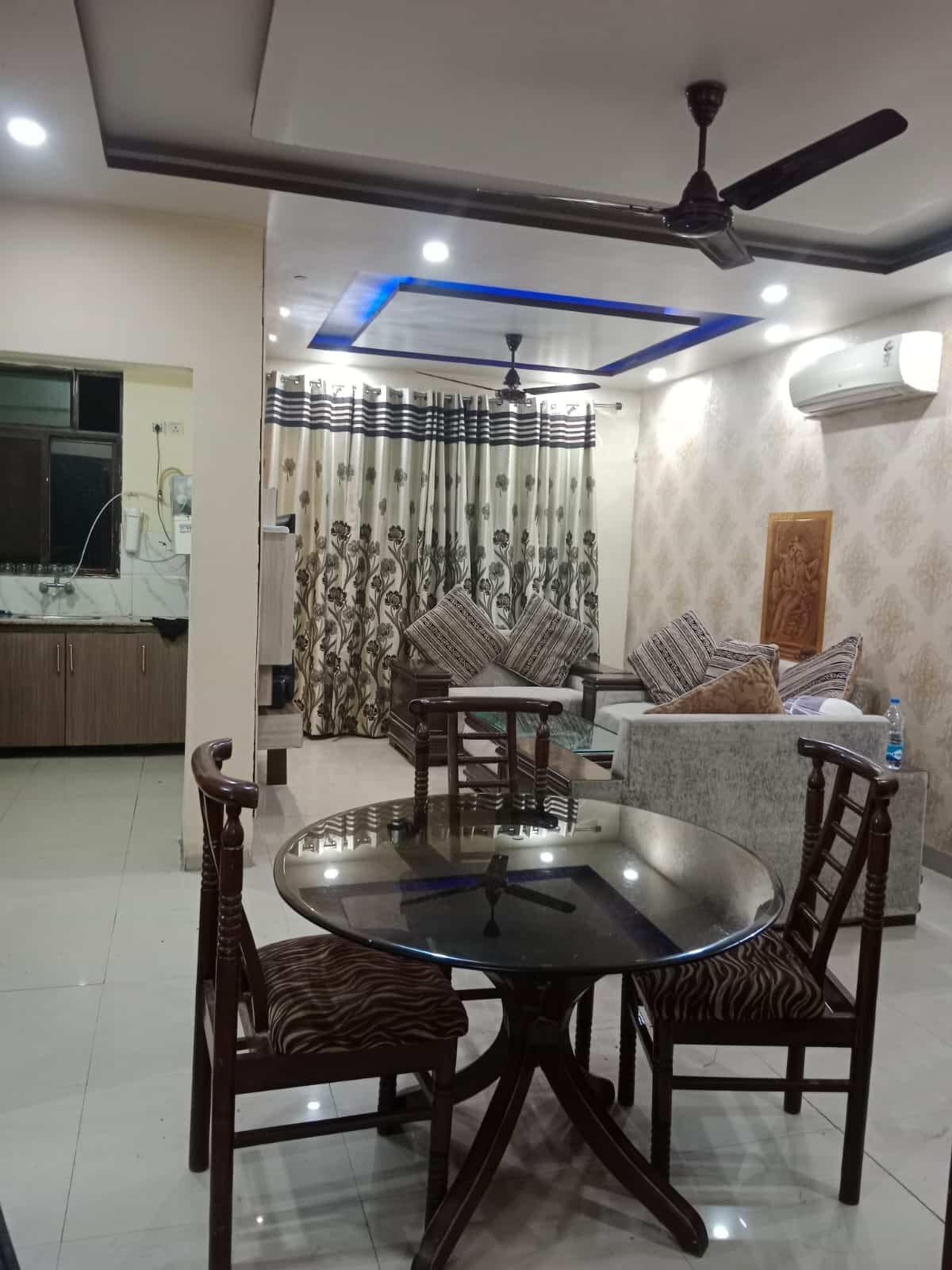 2 BHK furnished flat for rent in Savitary Green 2, Zirakpur