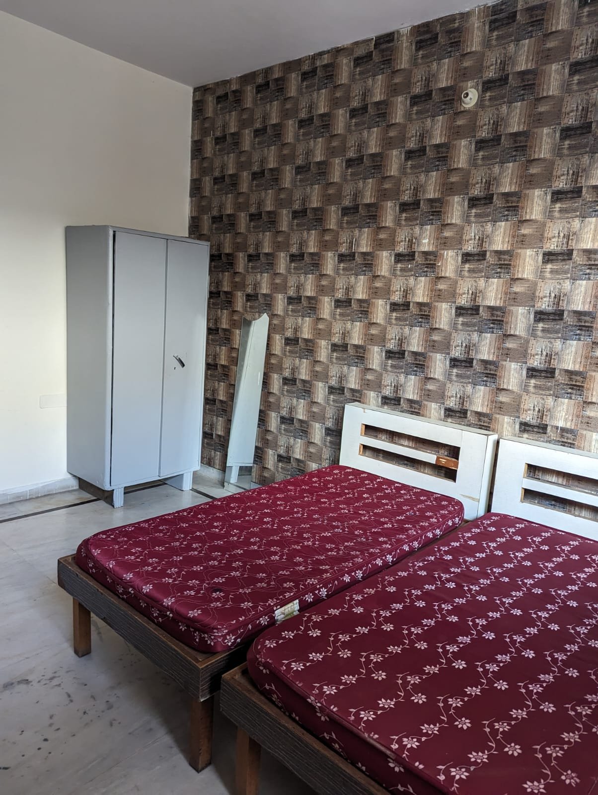 Furnished 2 Room Set for rent in Dera Bassi