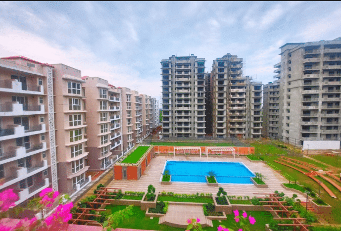 2 BHK Flat for rent in Steel Strips Towers Dera Bassi